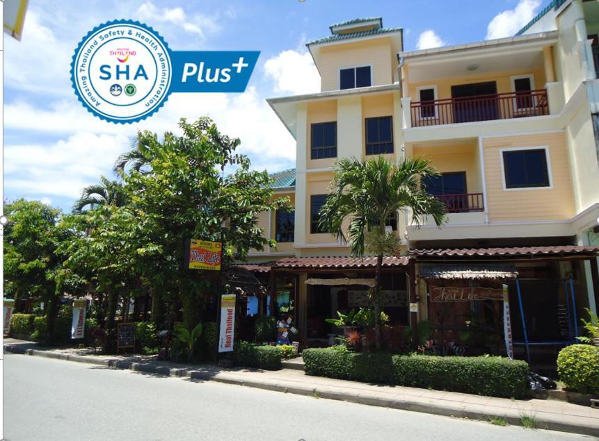 Thai Life Guesthouse Khaolak Khao Lak Ngoại thất bức ảnh