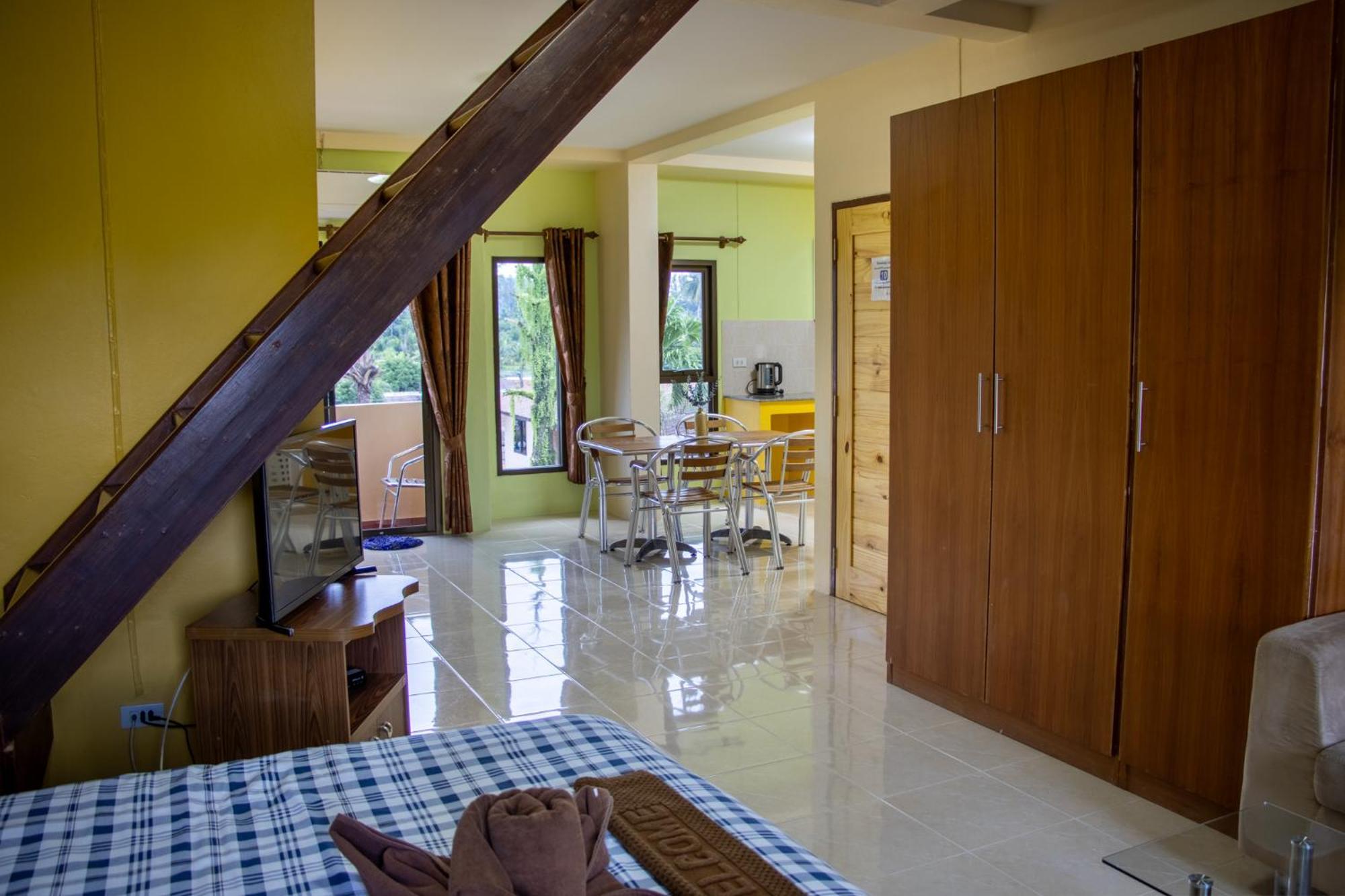Thai Life Guesthouse Khaolak Khao Lak Ngoại thất bức ảnh