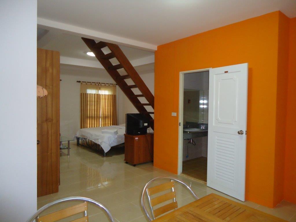 Thai Life Guesthouse Khaolak Khao Lak Ngoại thất bức ảnh